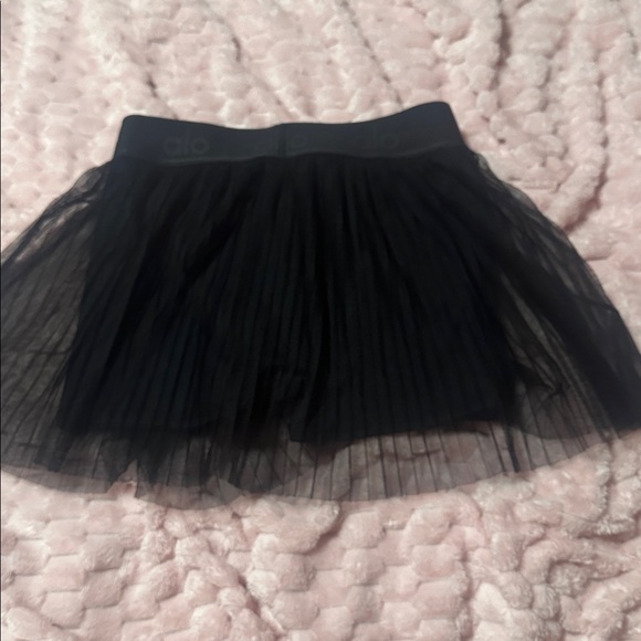 Alo flirty mesh tennis skirt - Picture 6 of 6